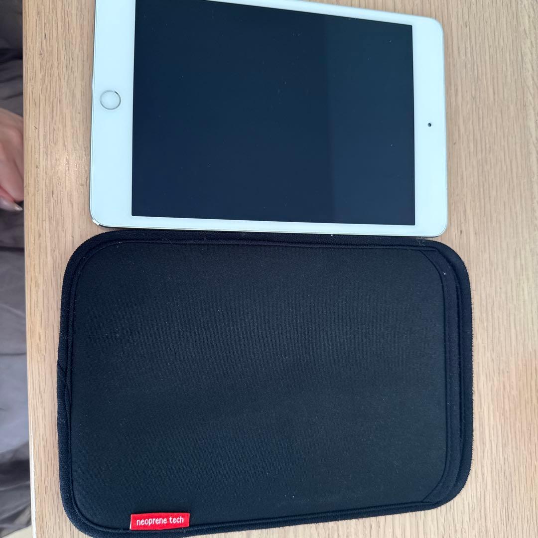 iPad mini4 スペースグレー 64GB