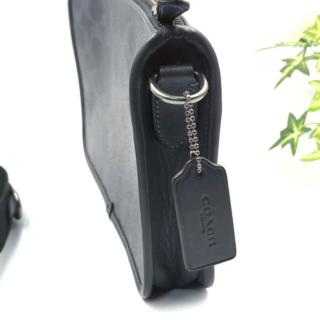 美品✨️COACH　コーチ　ショルダーバッグ　シグネチャー