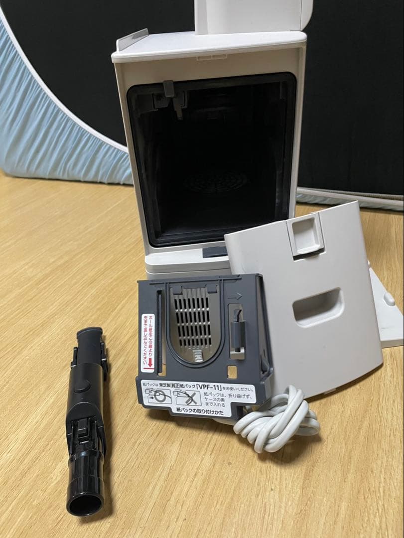 2024年製　TOSHIBA VC-SL130DS トルネオ　サイクロン掃除機