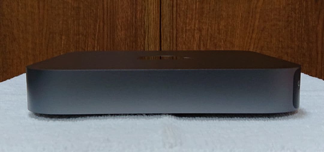 Mac mini 2018 i7 3.2G 6コア メモリー32G SSD1T