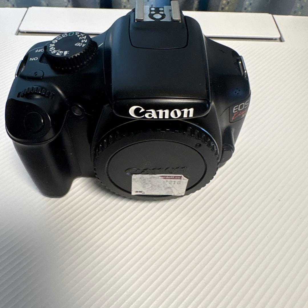 Canon EOS Kiss X50 デジタル一眼レフカメラ