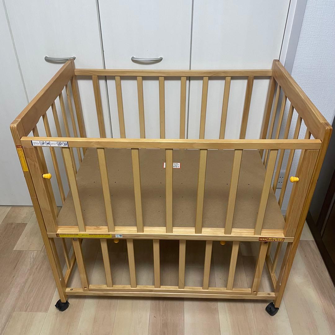 【取説付き送料込み】ベビーベッドミニ　　西松屋　ヤトミ　木製　NEタイプ