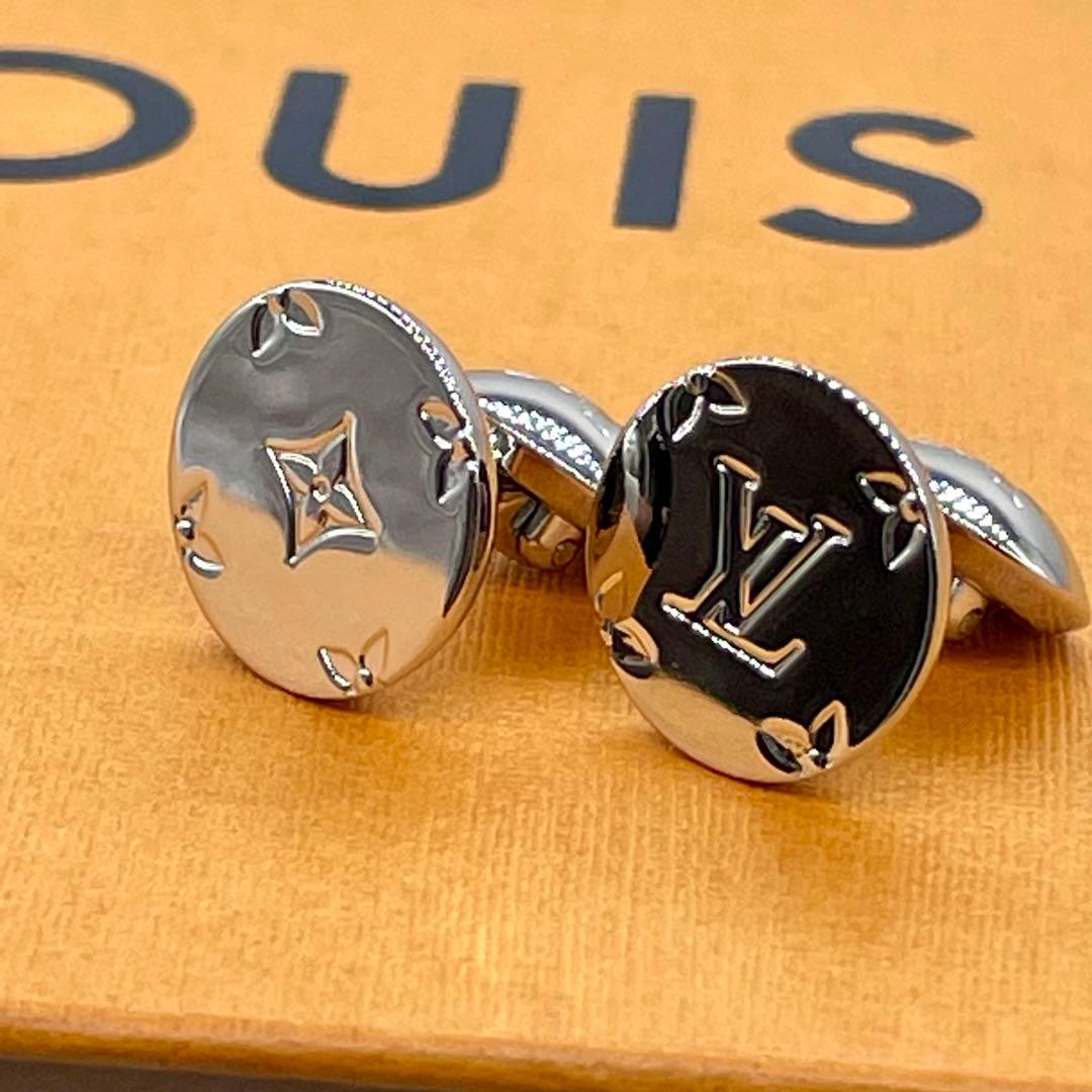 ✨希少ケース付き✨ルイヴィトン　モノグラム カフスボタン M61971 シルバー