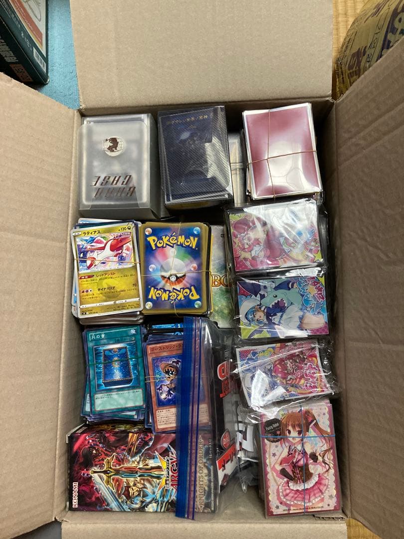 カードゲーム引退品、段ボール2箱分