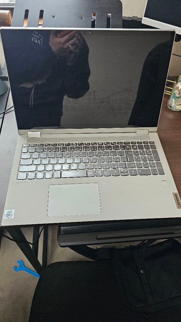 Lenovo IdeaPad ノートPC Intel Core i7 10世代