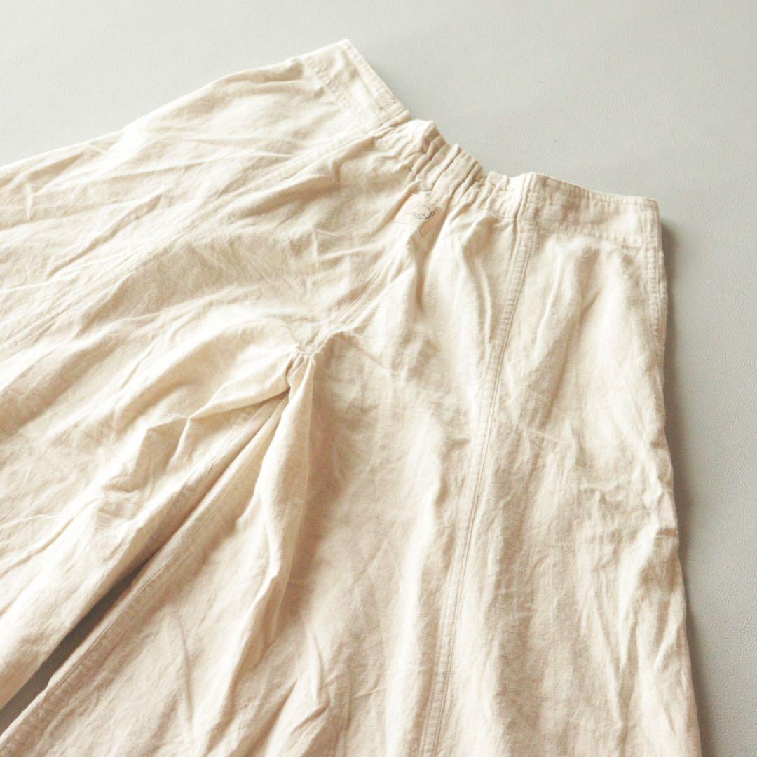 5128【美品】usaato ワイドパンツ 天然素材 シェルダブルボタン 白