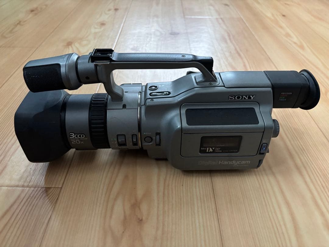 Sony DCR-VX1000 Handycam デジタルビデオカメラ