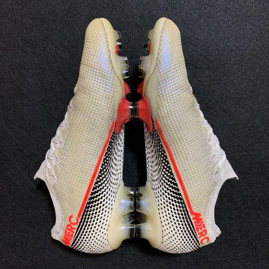 【美品】NIKE マーキュリアル ヴェイパー 13 エリート FG