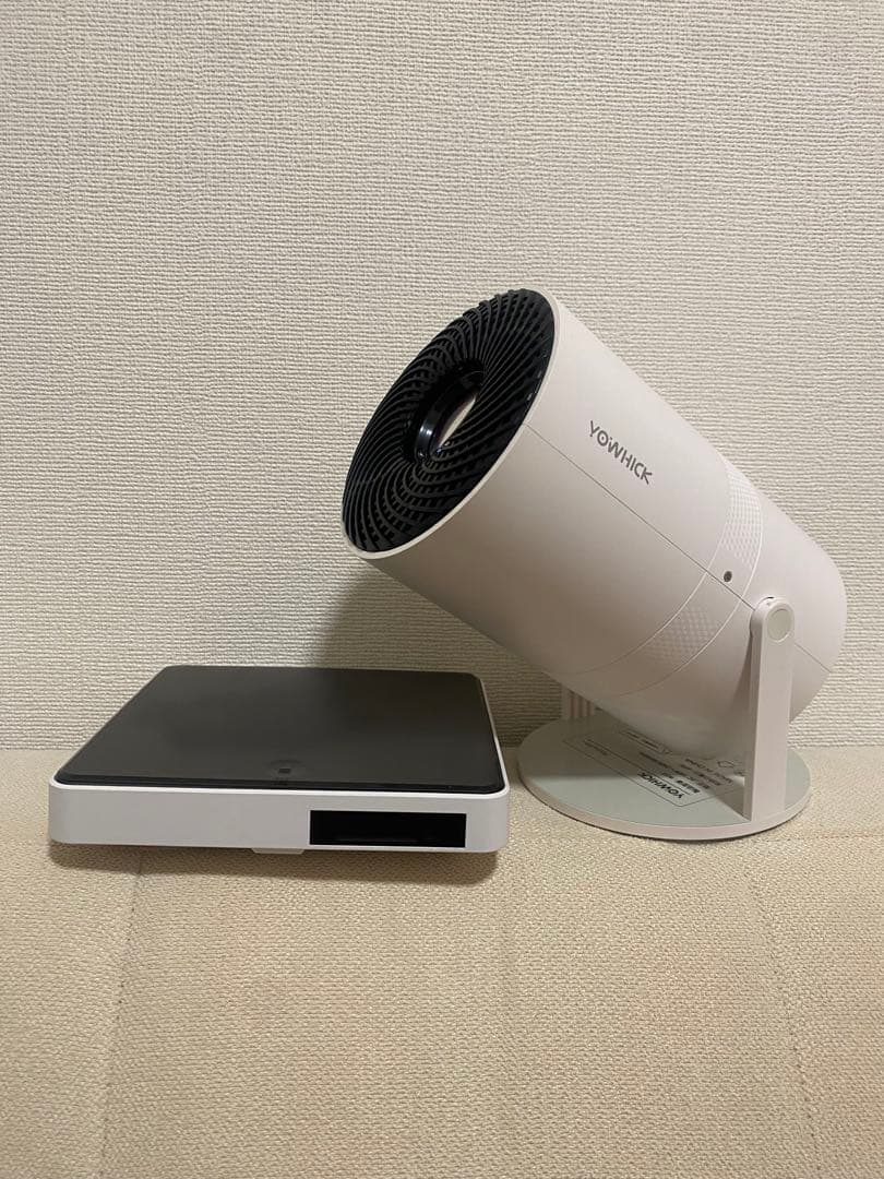 YOWICK プロジェクターと小型DVDプレーヤーのセット♫