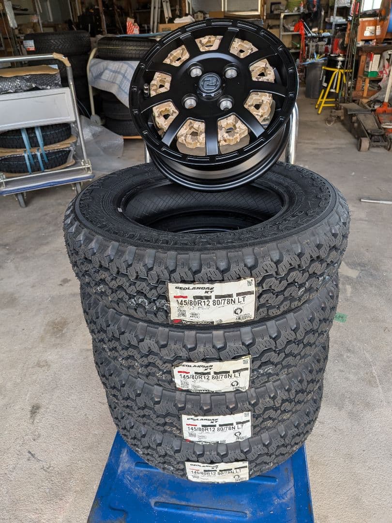 5K　1/2 新品RIVAIアルミGEOLANDAR KT 145/80R