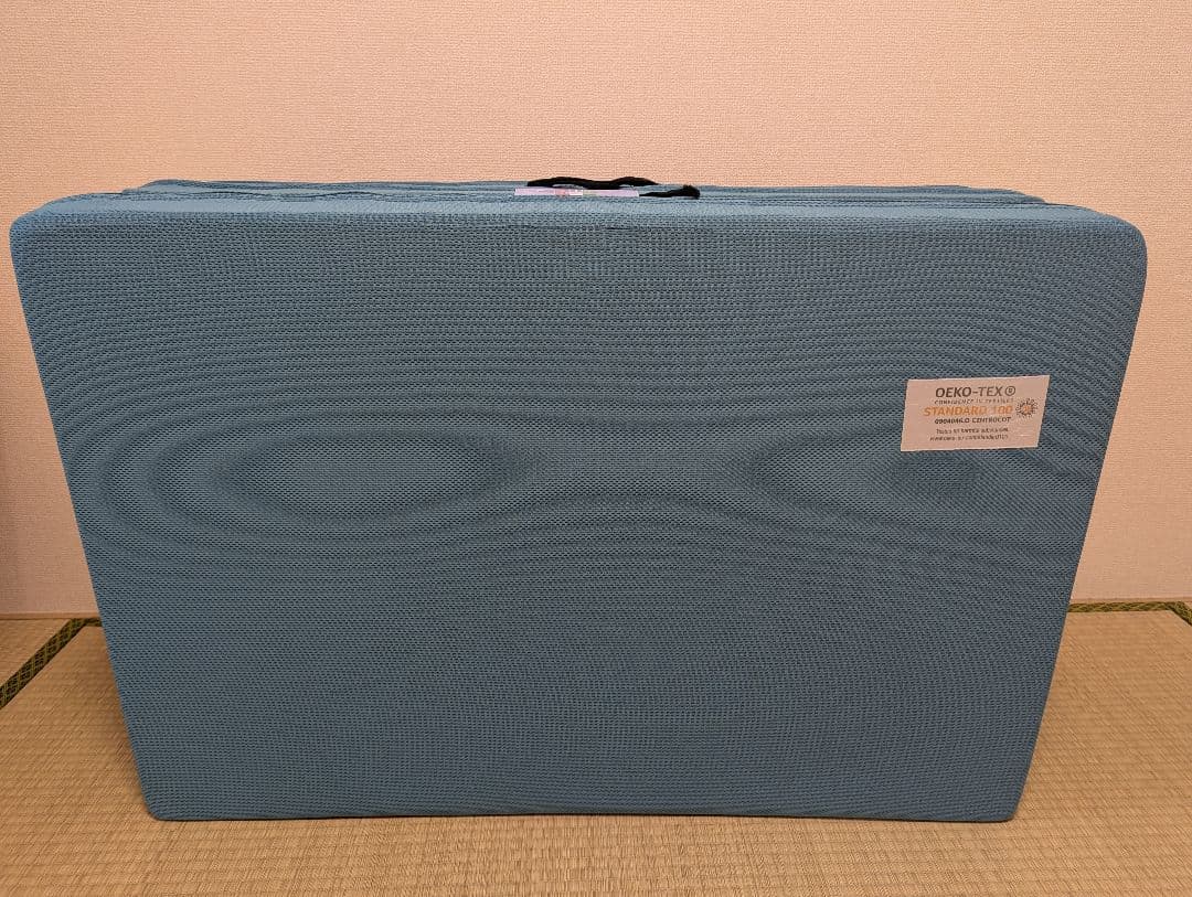 マニフレックス　三つ折り　マットレス