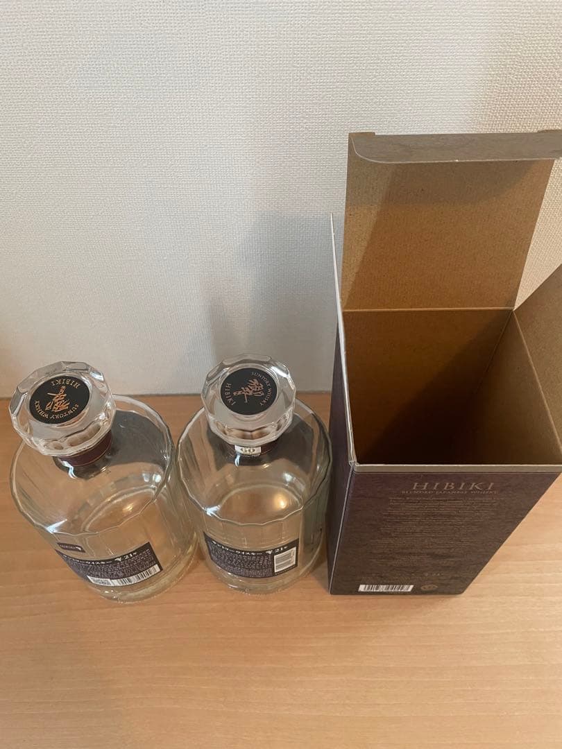 サントリー ウイスキー 響21年 700ml 空瓶　2本　空箱　1個
