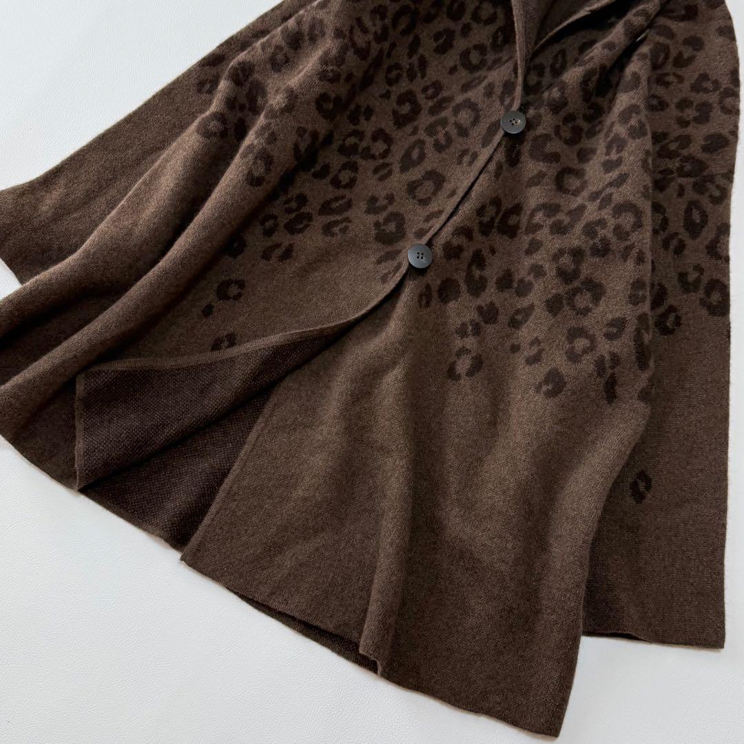 ダーマコレクション　ヤク100% フード付き ポンチョ風ニットコート レオパード