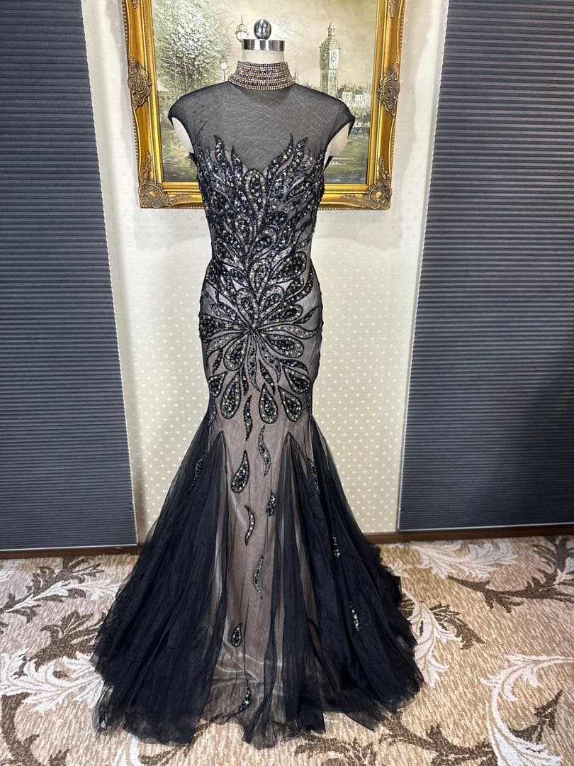 JAVANI☆エレガントなブラックビーズ刺繍ドレス