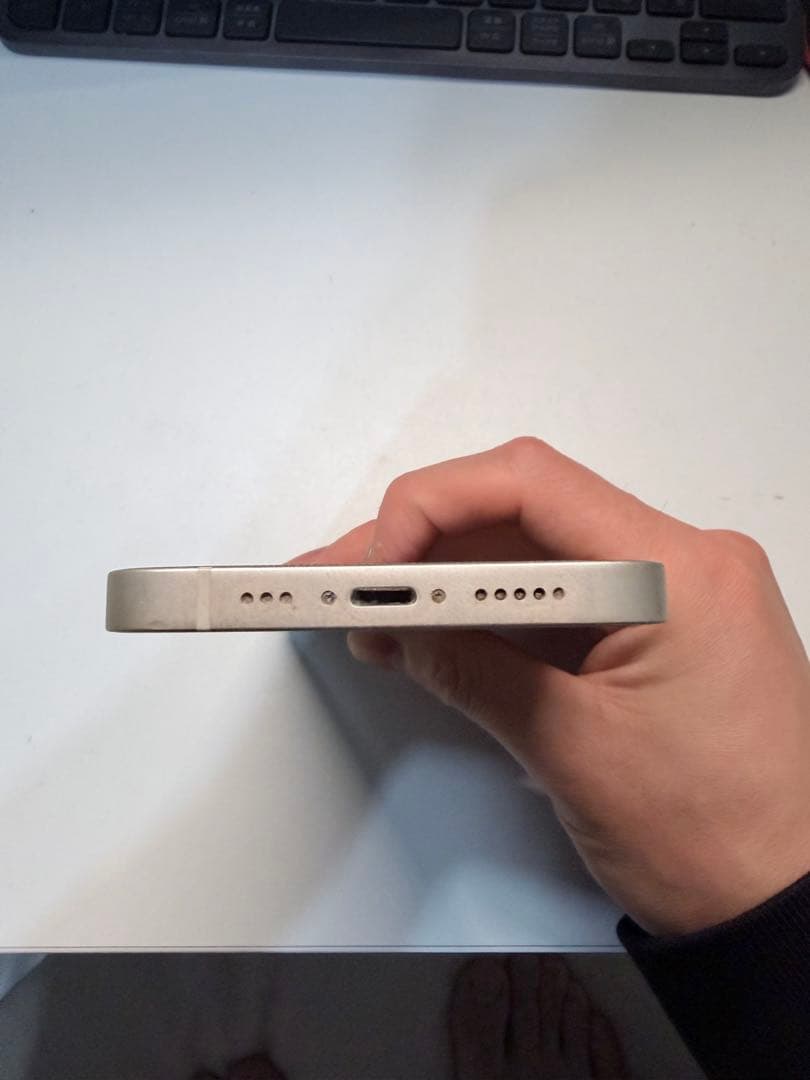 iPhone 13 128GB ホワイト