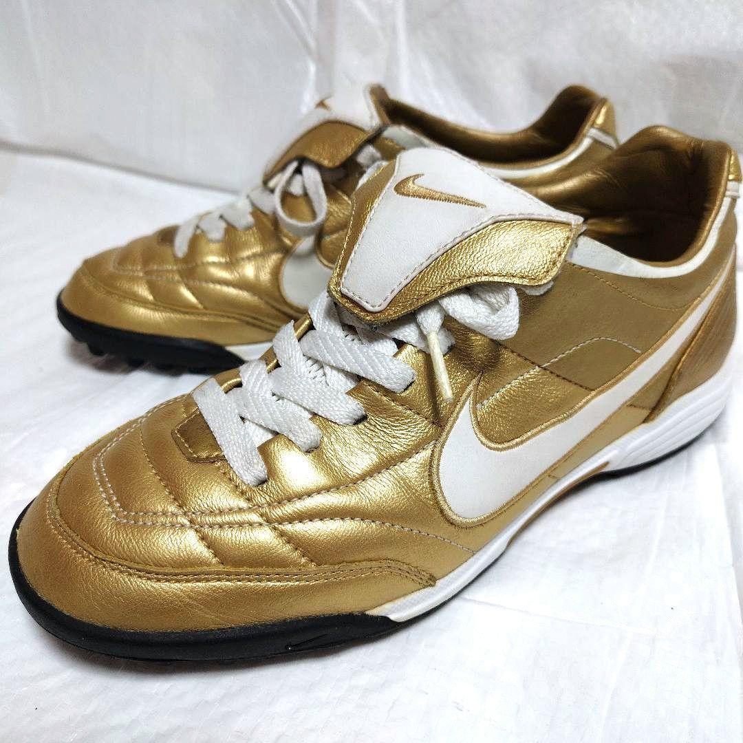 シューズ NIKE TIEMPO MYSTIC TF