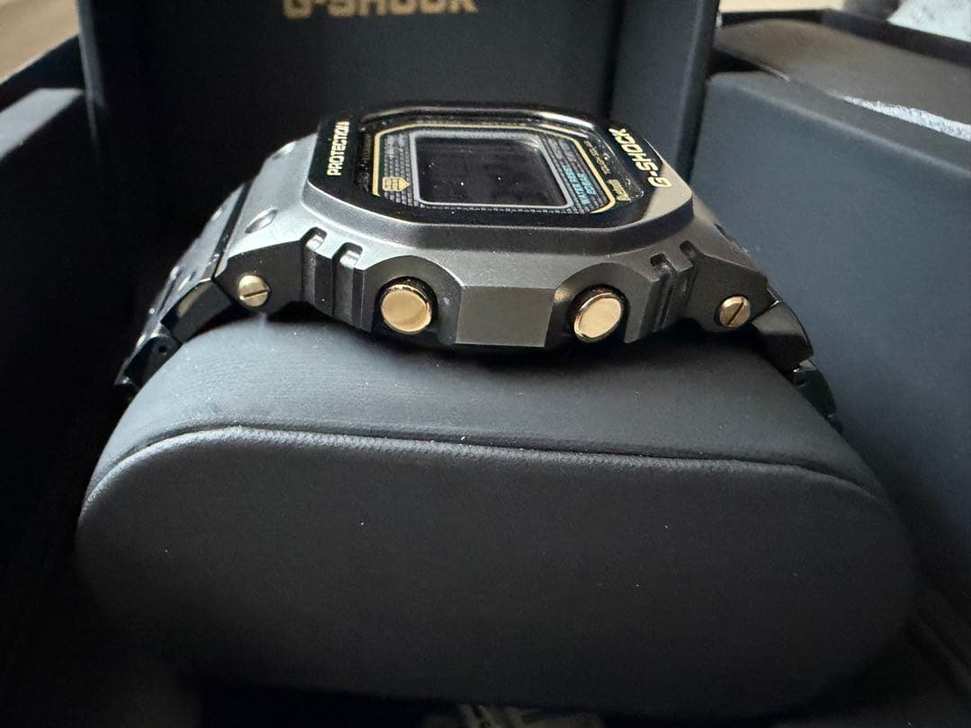 G*K様 [UK10830]G-SHOCKフルメタルチタン GMW-B5000T