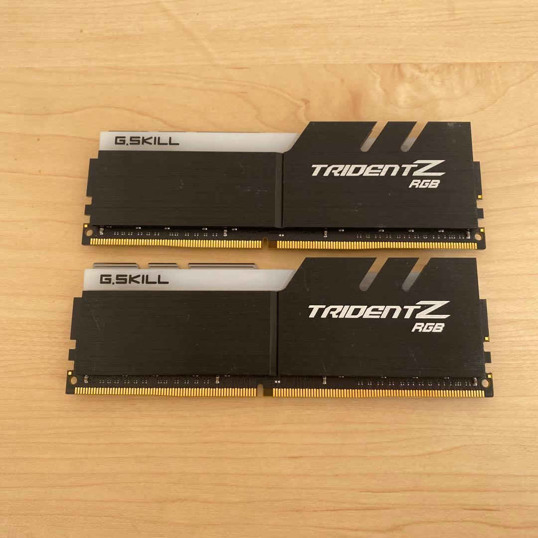 m*o様 G.SKILL TRIDENT Z RGB DDR4-2400 16G