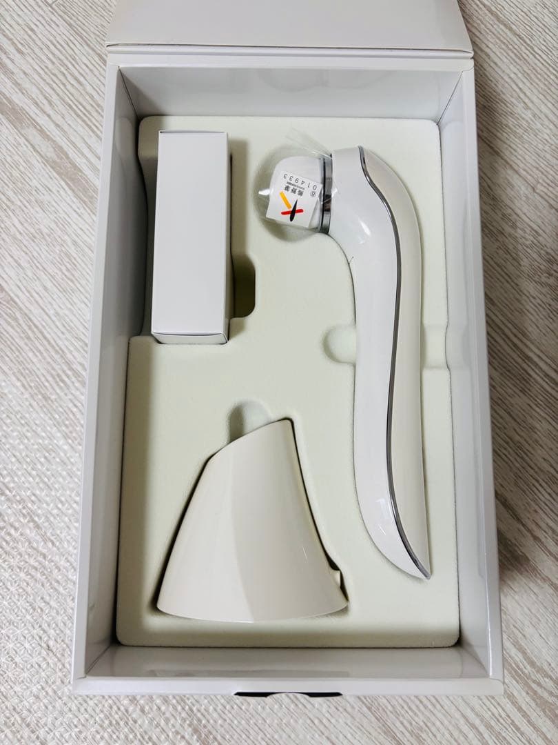 【新品未使用】リファクリア　ReFa CLEAR