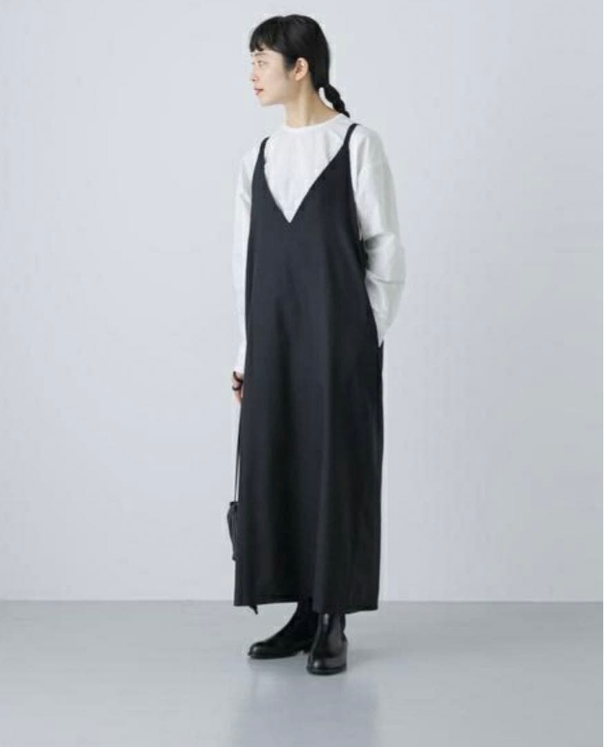 かぐれ　『2WAY仕様』ウールトロVネックワンピース　ブラック