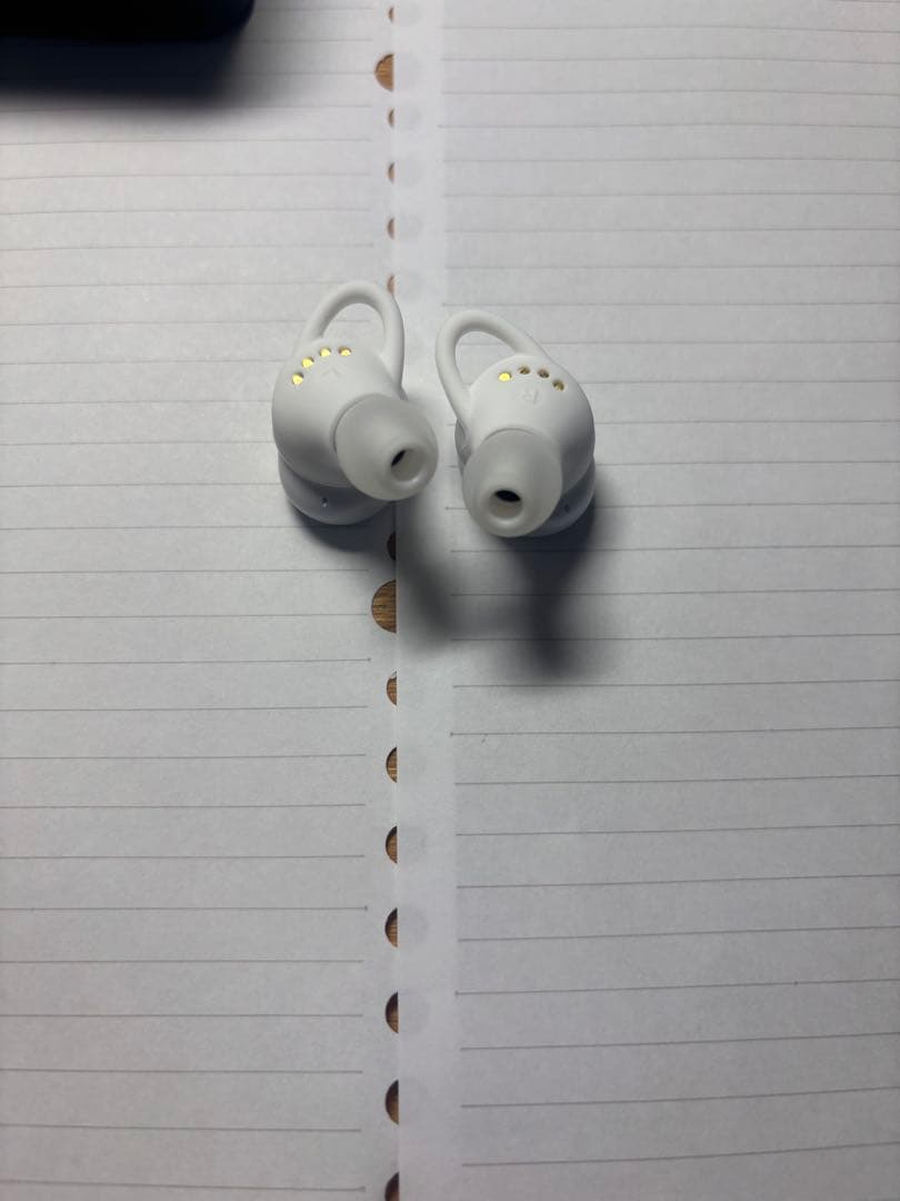 ONKYO×にしさんじ　リゼ・ヘルエスタモデル　ワイヤレスイヤホン