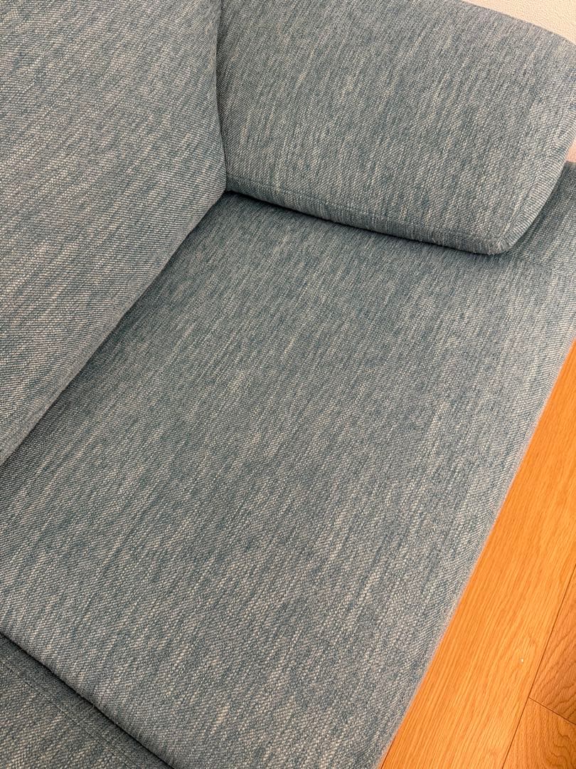 ニトリ　3人掛けソファ、スツールのセット(ターコイズブルー)