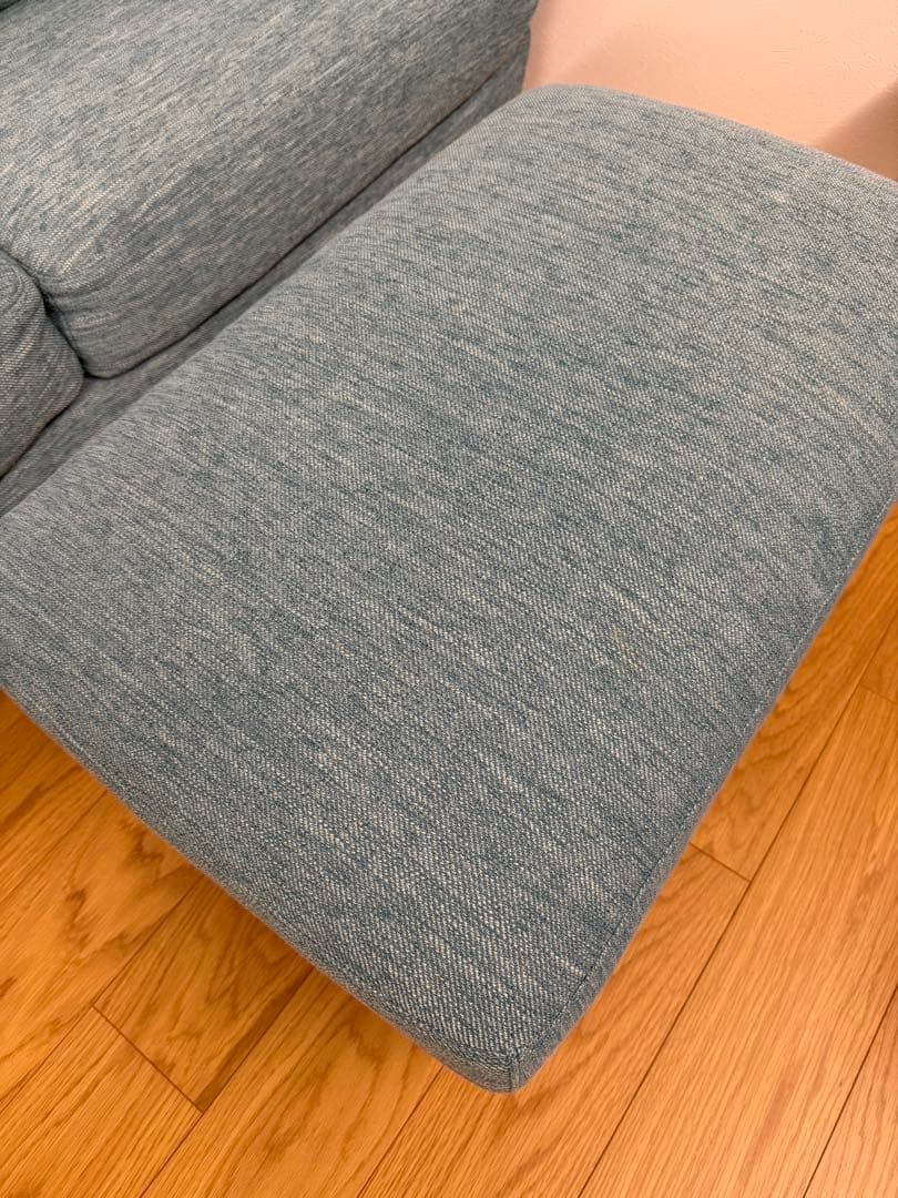 ニトリ　3人掛けソファ、スツールのセット(ターコイズブルー)