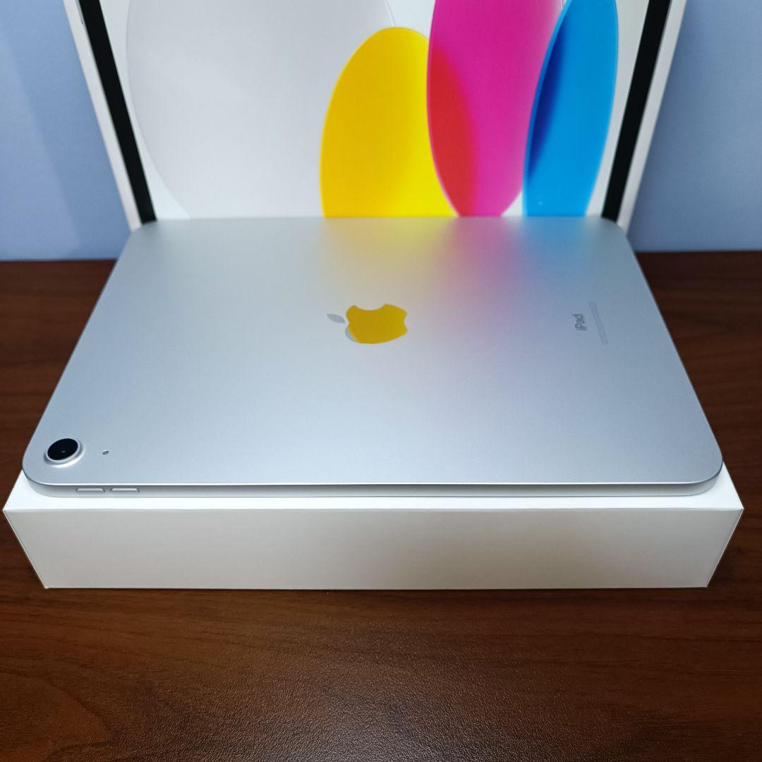 (美品) iPad 10.9 第10世代 WiFi 64GB キーボード付き