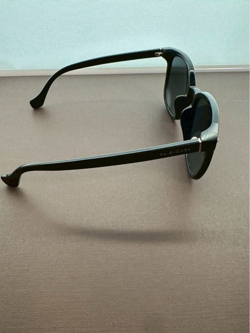 BALENCIAGA バレンシアガ サングラス ブラック イタリア製 付属品あり