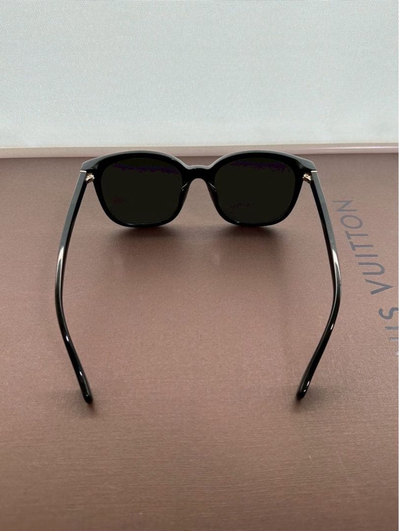 BALENCIAGA バレンシアガ サングラス ブラック イタリア製 付属品あり