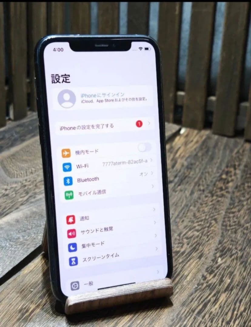 iPhone11 pro 64GB SIMロックなし　スマホ