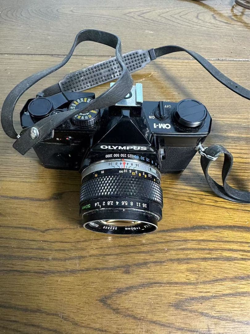 OLYMPUS オリンパス　OM-1