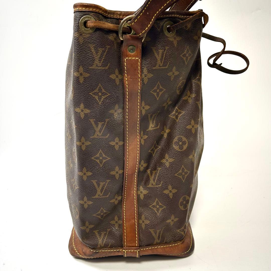 ルイヴィトン　モノグラム　バケット　ショルダーバッグ
