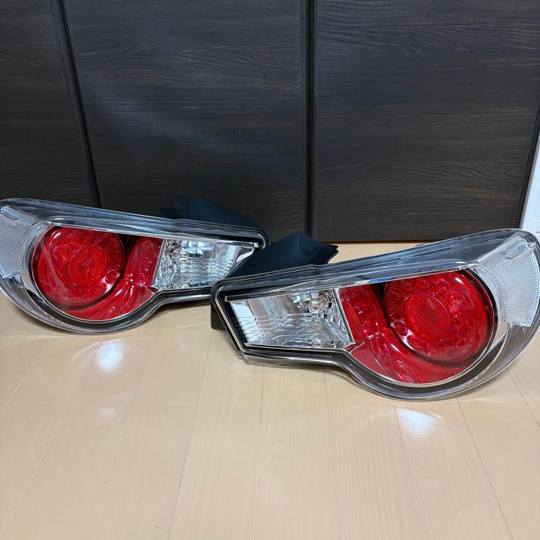 86 / BRZ 前期 テールランプ 左右セット 点灯確認済み