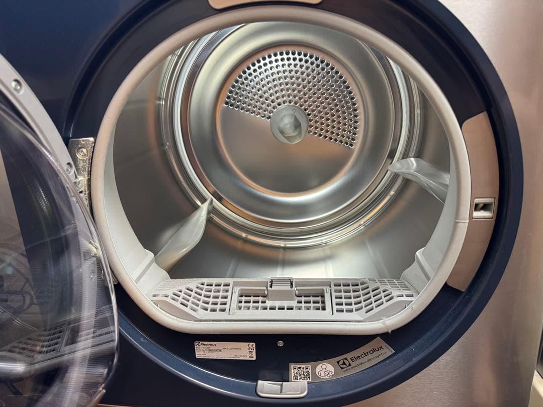 Electrolux myPRO TE1120P 電気式乾燥機　半業務用