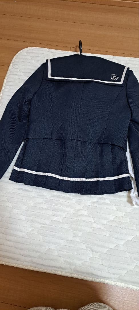 レピピアルマリオ　卒服　Mサイズ　卒業式