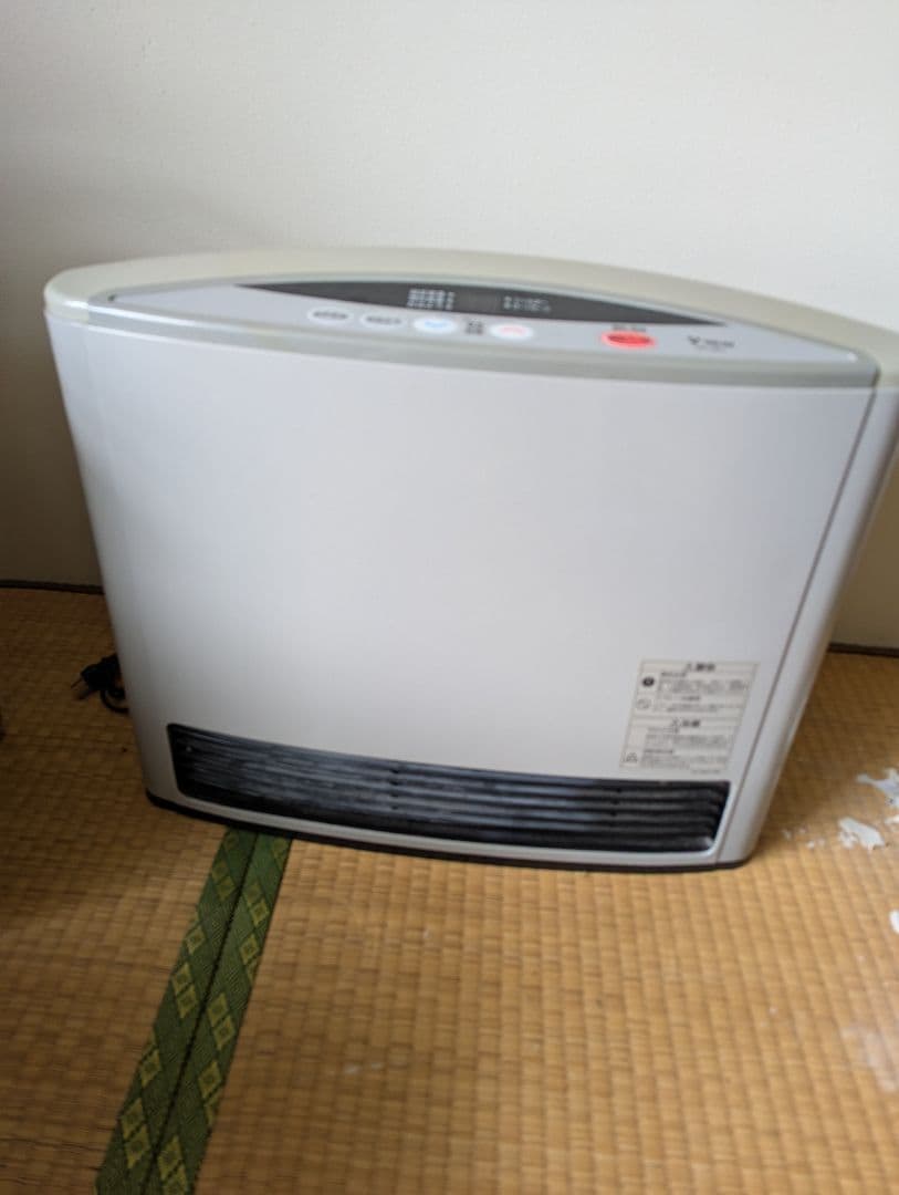 【送料込み】15畳/21畳　ガスファンヒーター リンナイ RC512-E