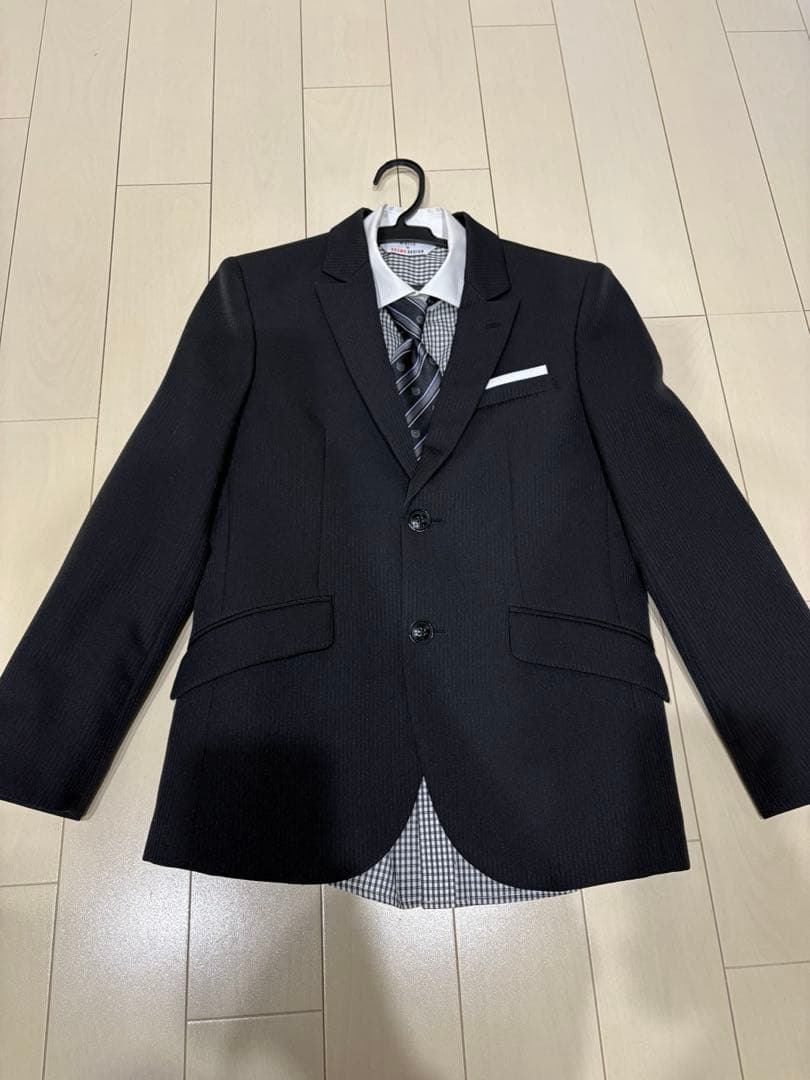 子供用　スーツ　150㎝　卒業式　男の子　キッズフォーマル４点セット