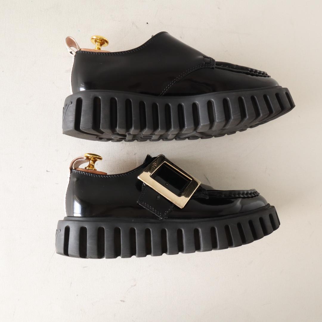 ロジェヴィヴィエ ヴィヴゴーシック厚底　黒エナメルローファー 37 24cm