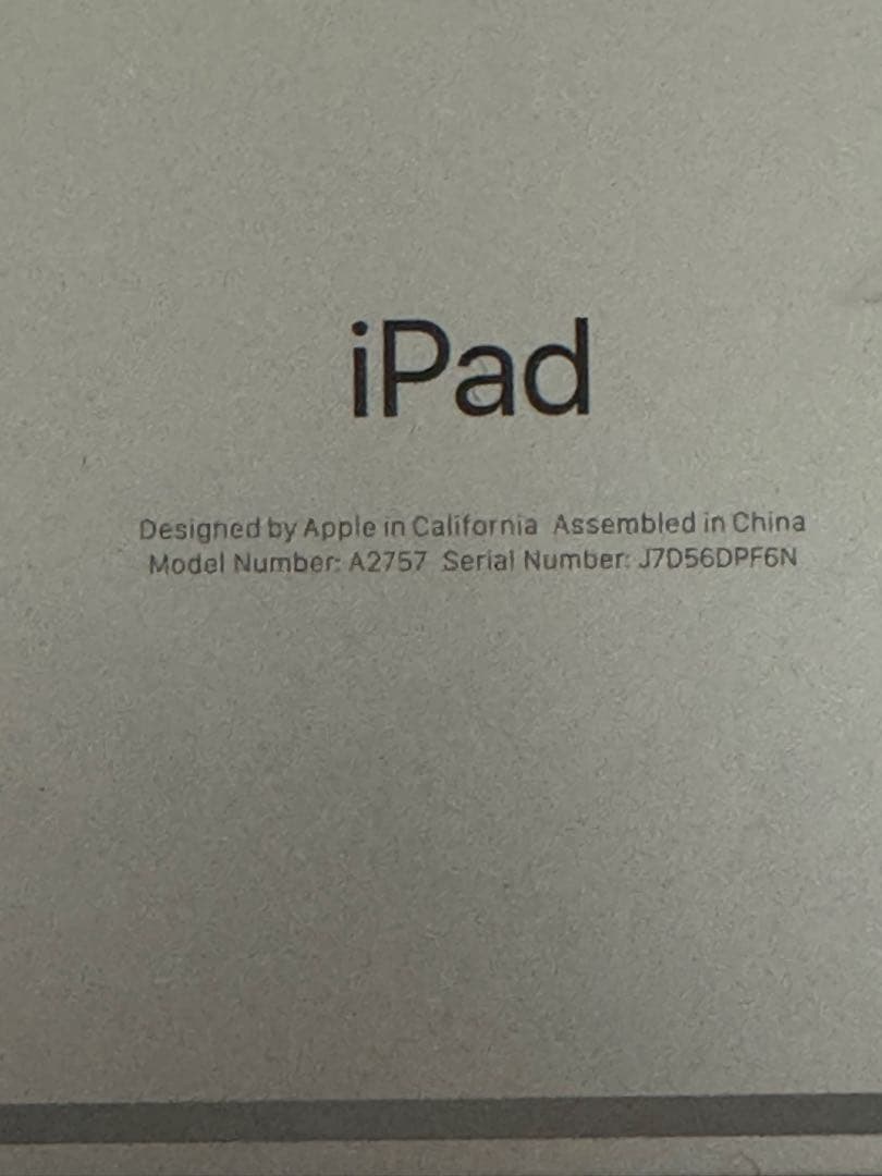 iPad第10世代64GBA2757 動作良好 画面割れあり 初期化済 即使用可