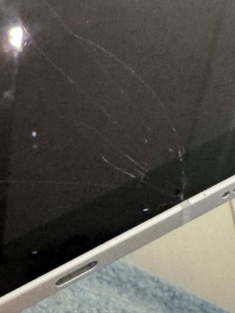 iPad第10世代64GBA2757 動作良好 画面割れあり 初期化済 即使用可