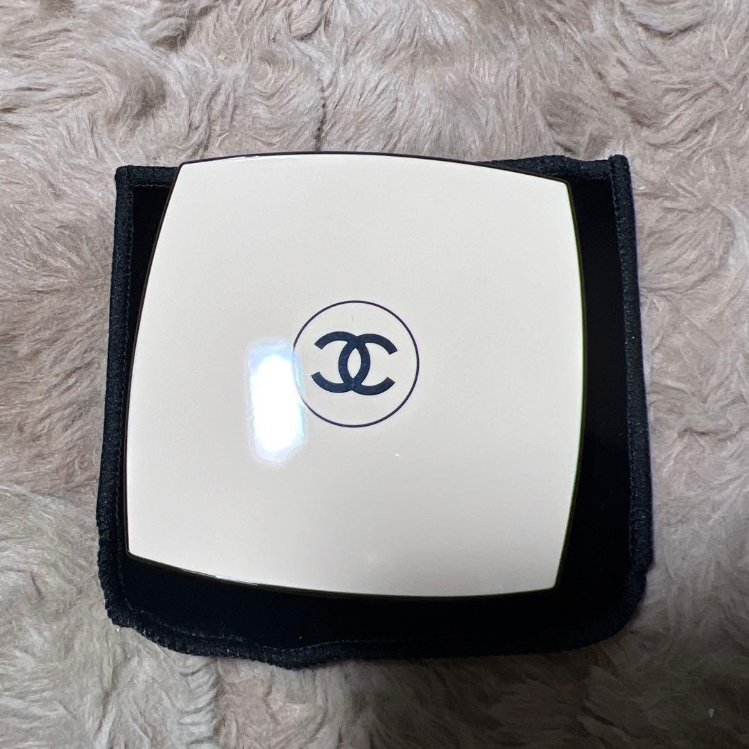 新品　CHANELシャネル レベージュパレットルガール　ウォーム　スカーフ付き