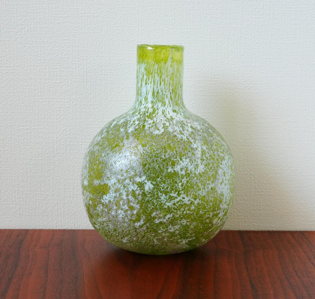 ヌータヤルヴィ Tunturissa オイバ・トイッカ グリーン　花瓶