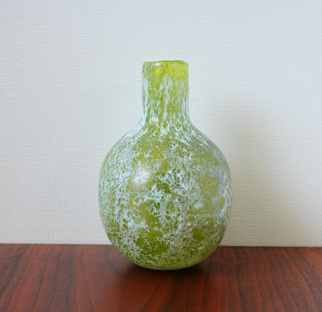 ヌータヤルヴィ Tunturissa オイバ・トイッカ グリーン　花瓶