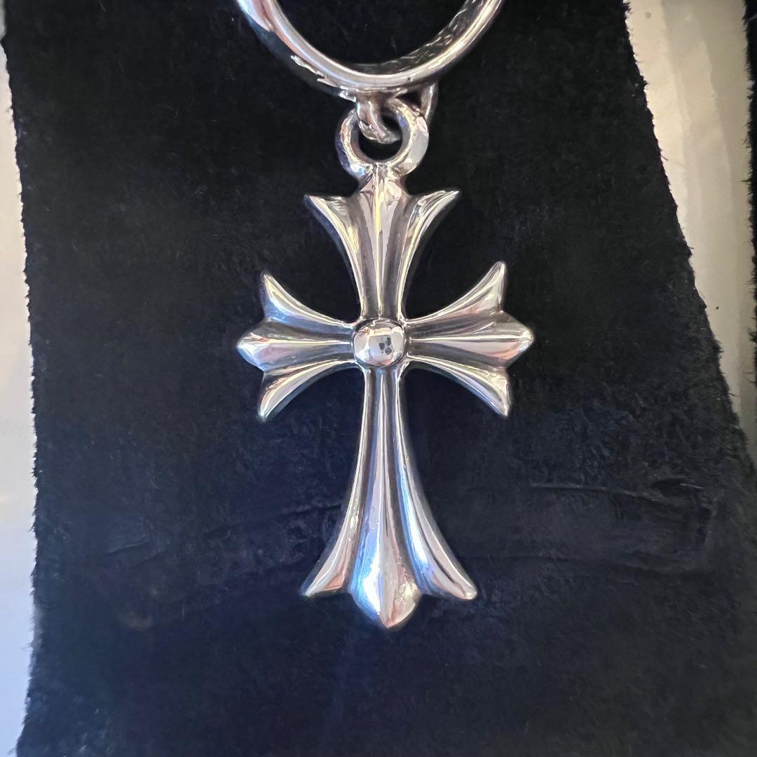 さらへ様★★★クロムハーツ タイニーCH クロス ピアス 両耳 2点セット