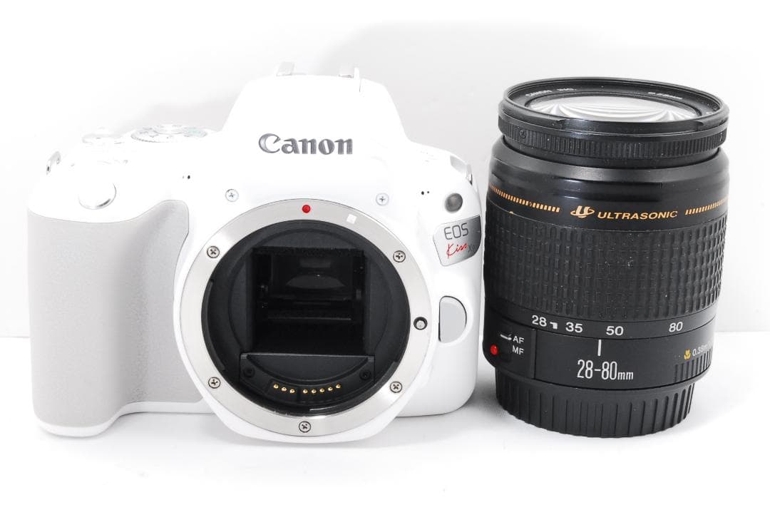 美品 Canon EOS kiss x9 大人気ホワイトカラー！スマホ転送可能♪