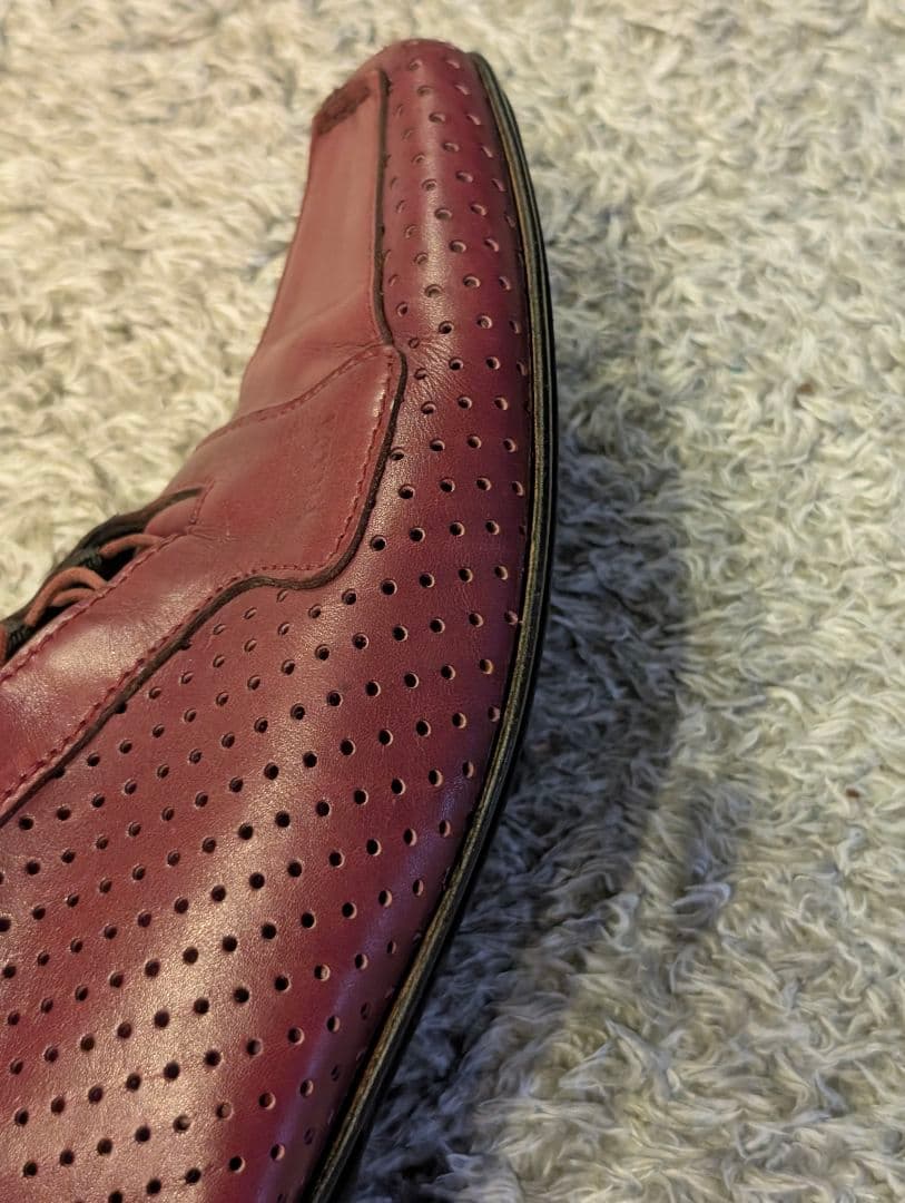 プラダ　ビジネスシューズ