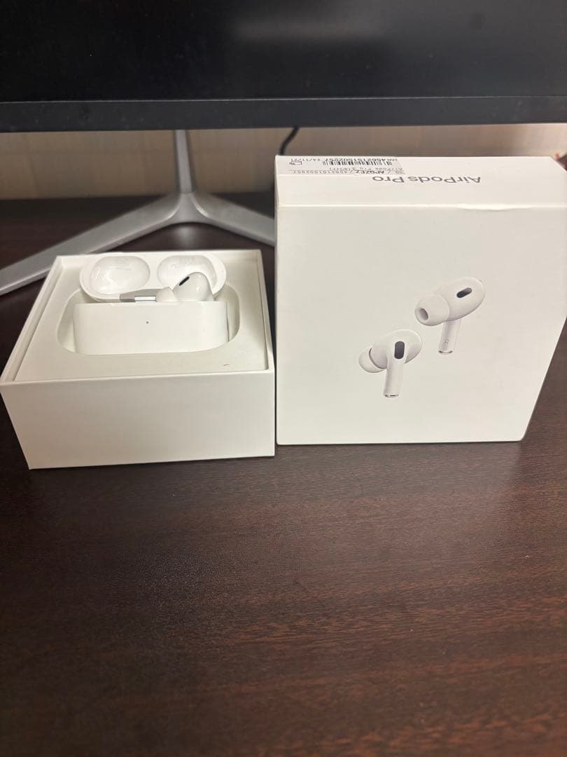 AirPods Pro第二世代正規品　右耳のみ