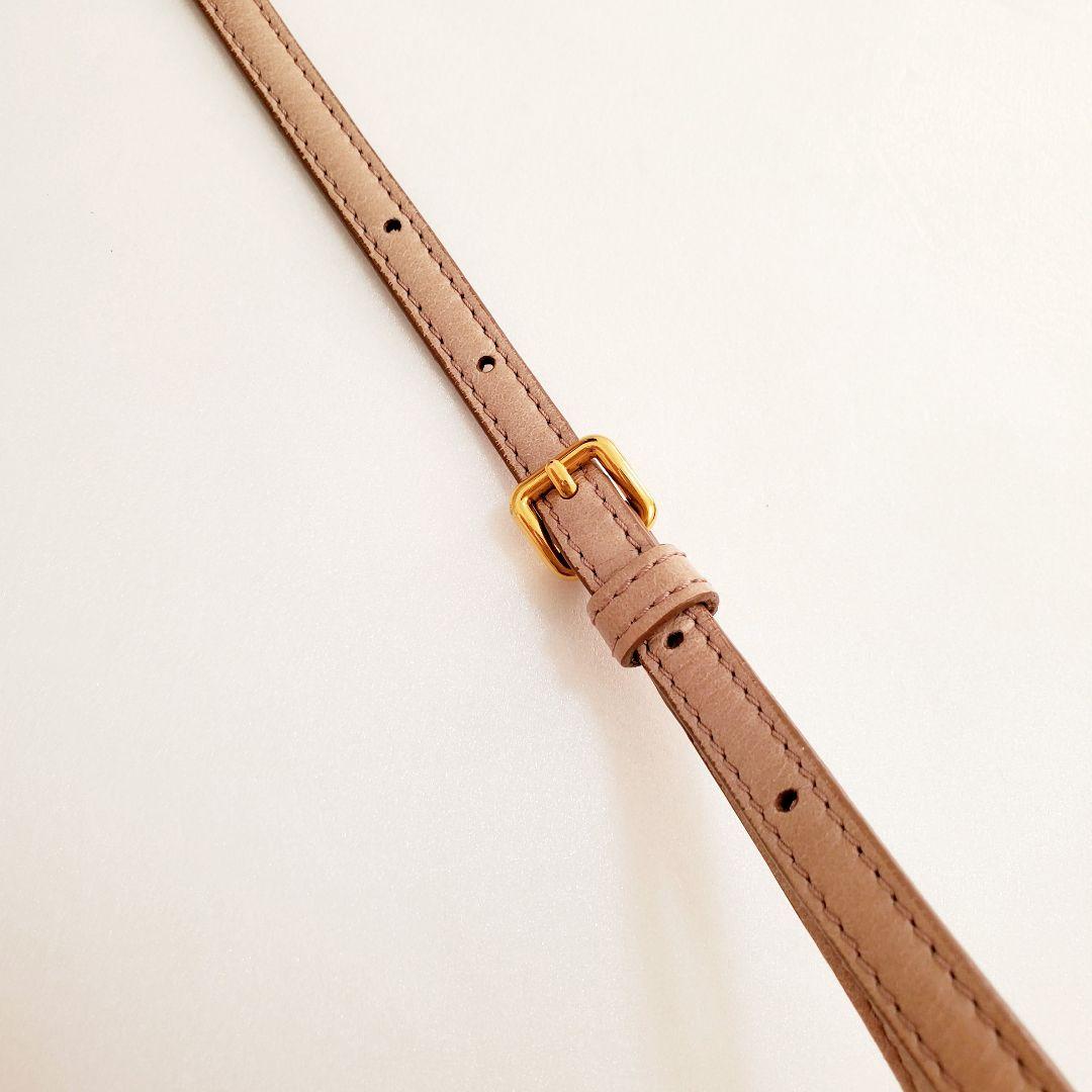 miu miu キルティング レザー ショルダーバッグ ピンク ベージュ