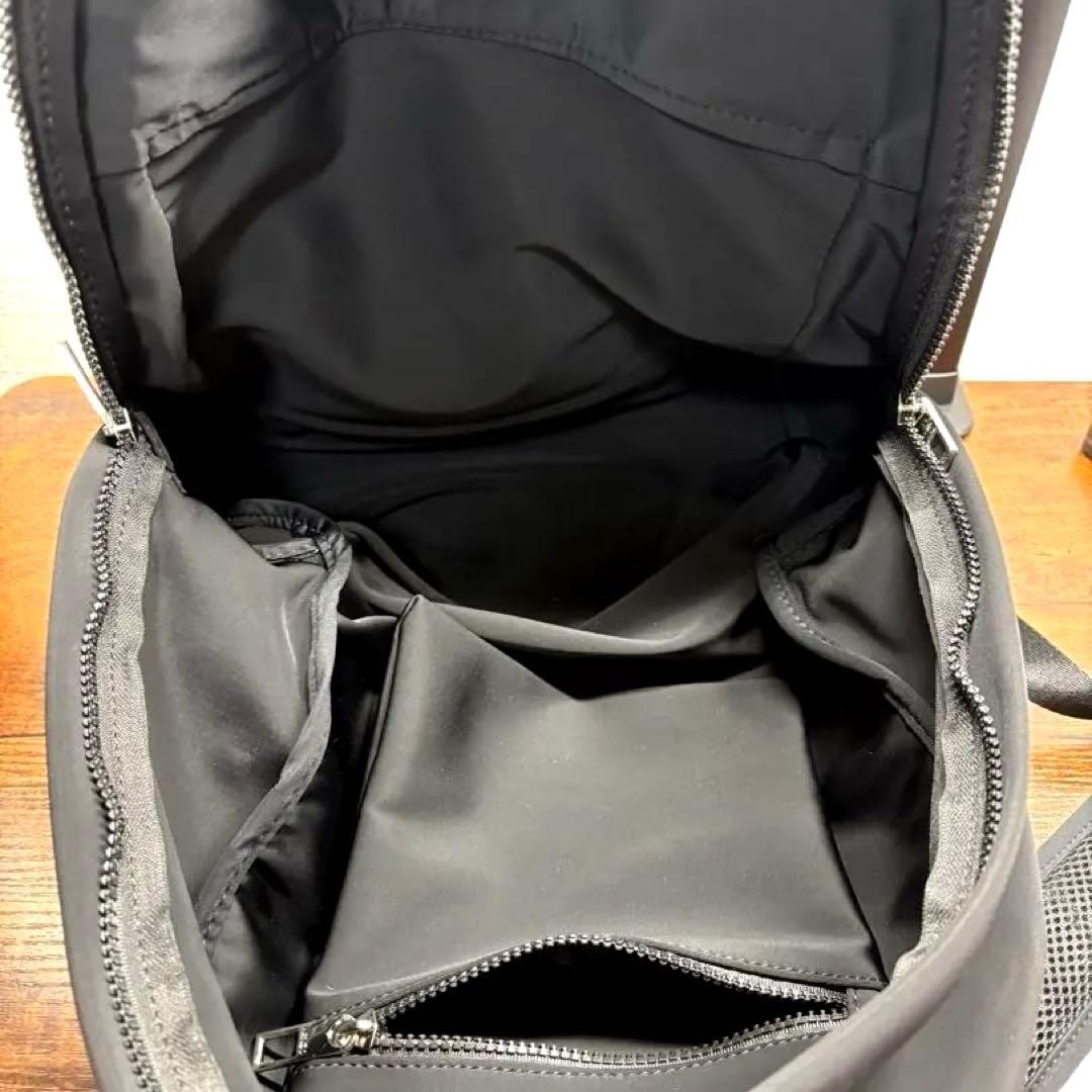 KENZO タイガーロゴ ブラックバックパック